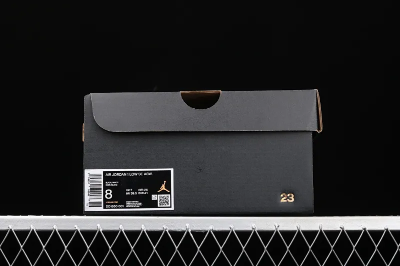 All categories Air Jordan Jordan series basketball shoes Air Jordan 1 Low G version pure original Air Jordan 1 Low ASW AJ1 Joe 1 low-top all-star patent leather black low-top basketball shoes DD1650-001